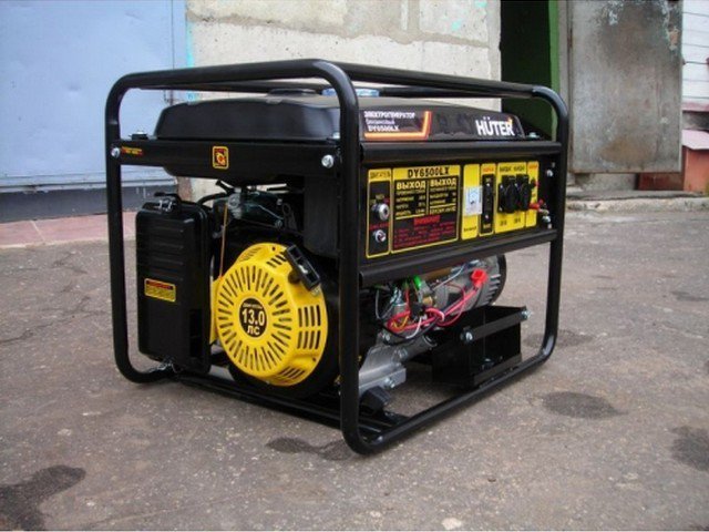 Бензиновый генератор huter dy6500lx