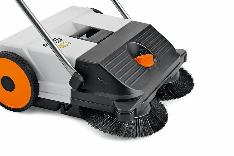 Подметальная машина stihl